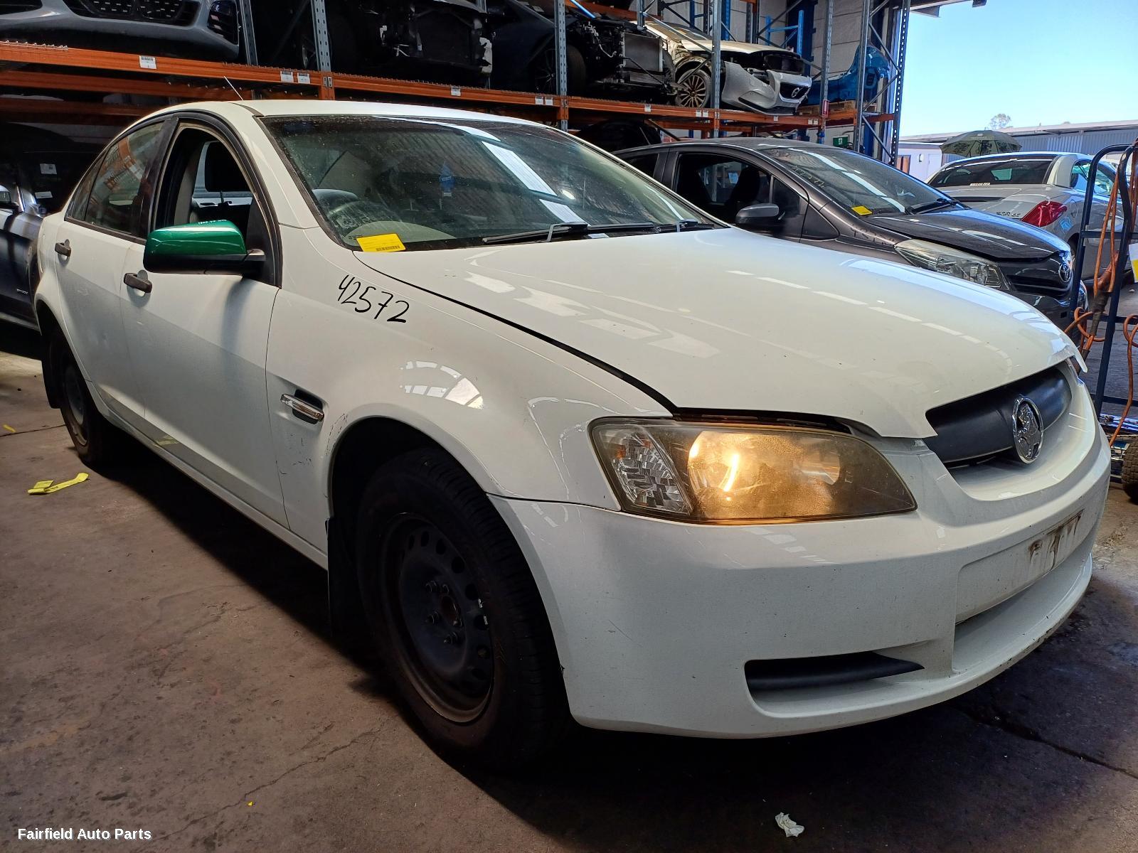 2007 Holden Commodore Grille