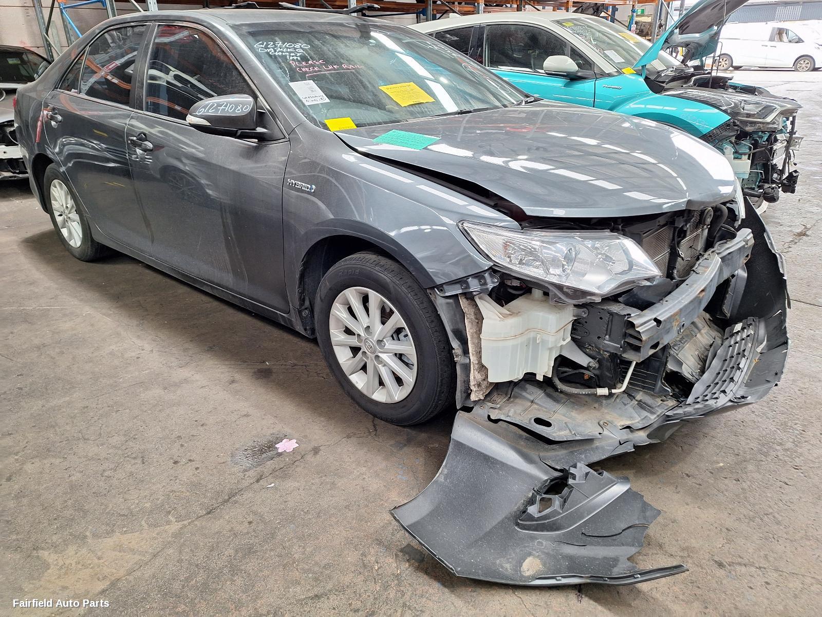 2012 Toyota Camry Door Hinge Runner