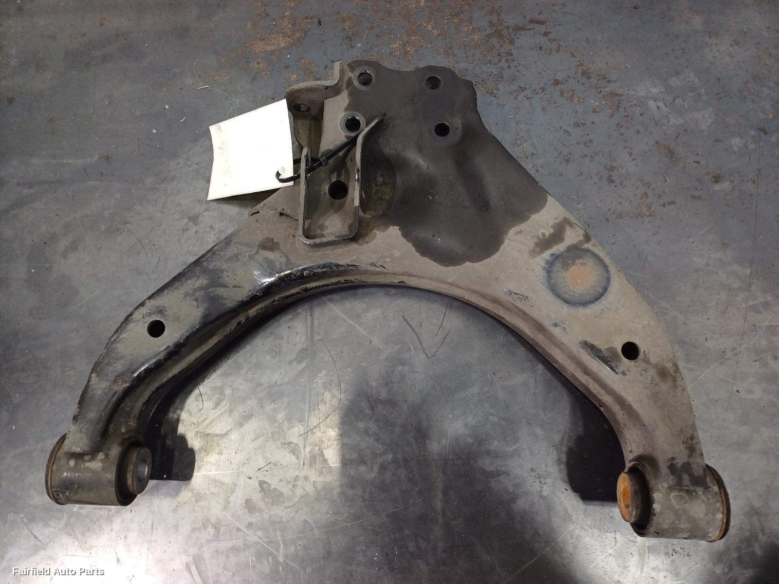 2017-2026 Ldv D90 Right Front Lower Control Arm