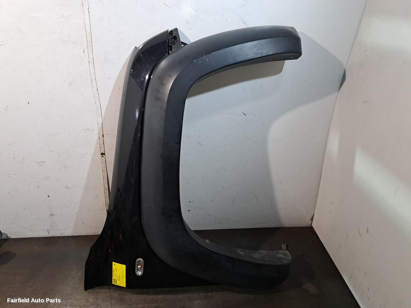 2010-2017 Volkswagen Amarok Right Guard