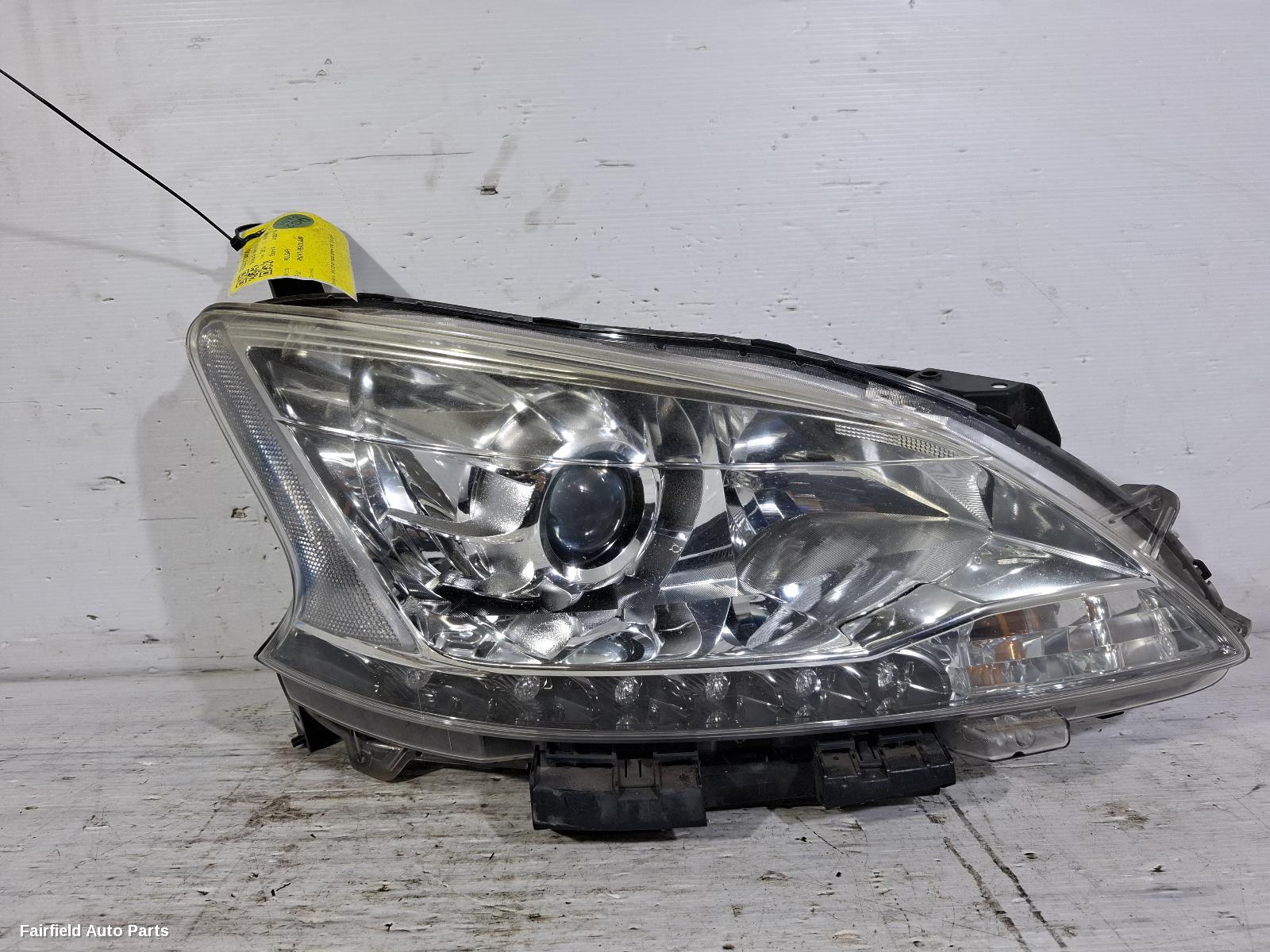 2012-2017 Nissan Pulsar Right Headlamp
