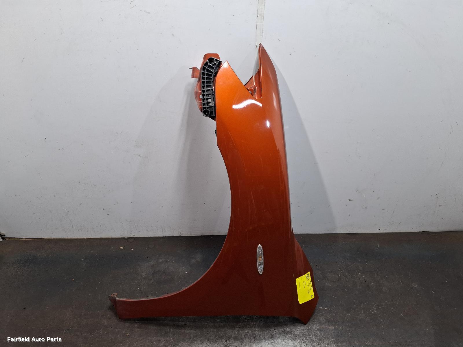 2006-2011 Toyota Camry Left Guard