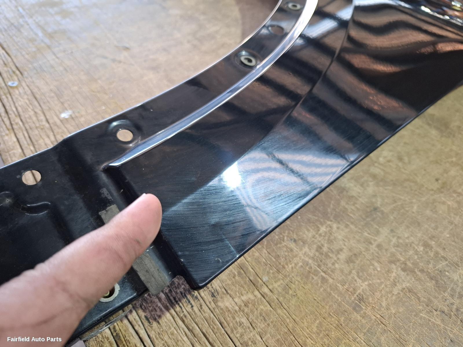 2017-2025 Audi Q5 Left Guard