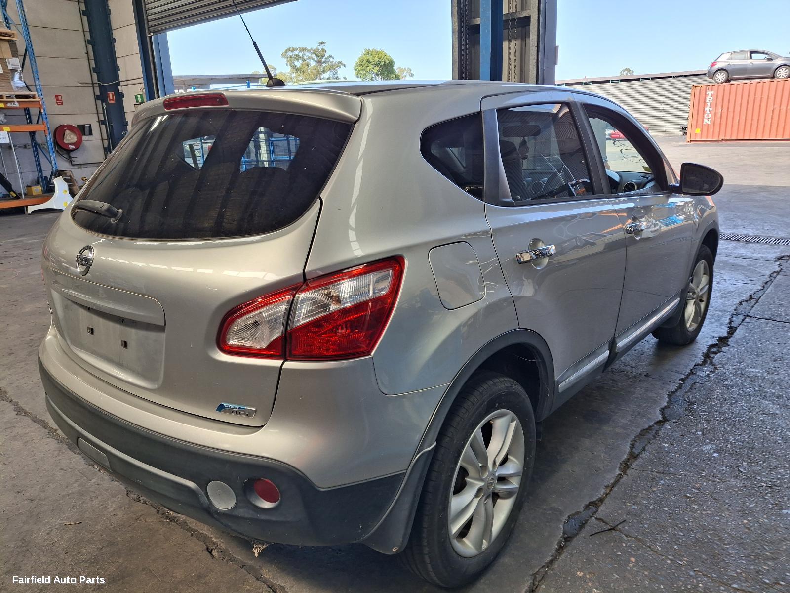 2007-2014 Nissan Dualis Left Front Door