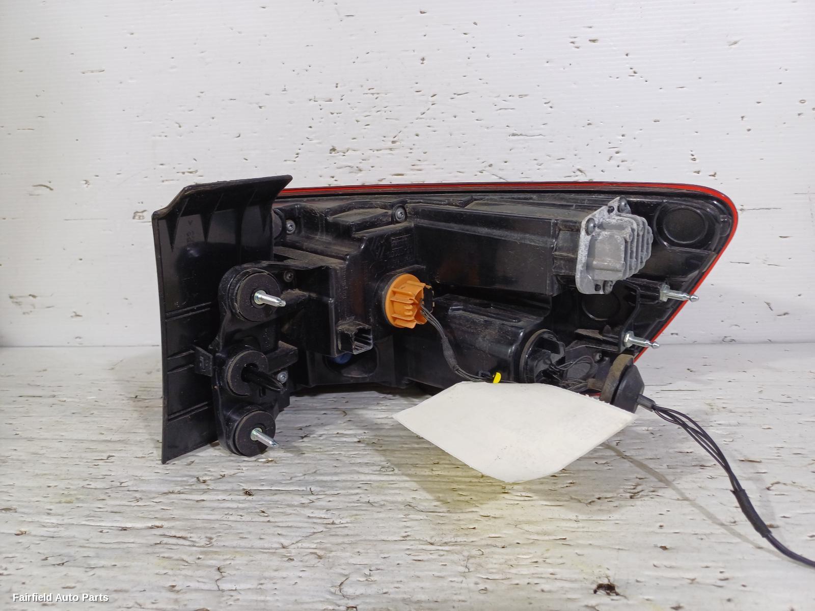 2016-2023 Renault Kaleos Left Taillight