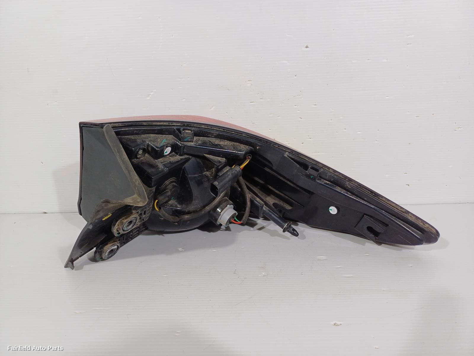 2017-2024 Mg Zs Left Taillight