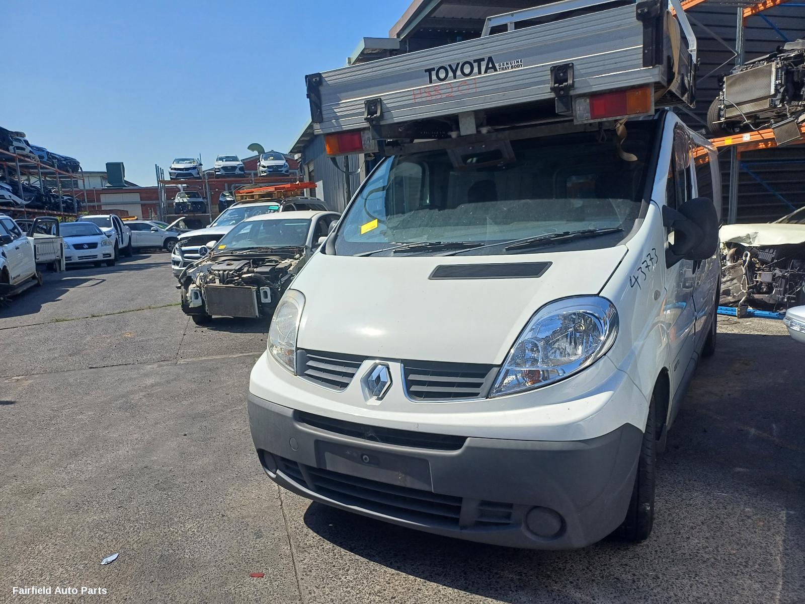 2009 Renault Trafic Left Headlamp