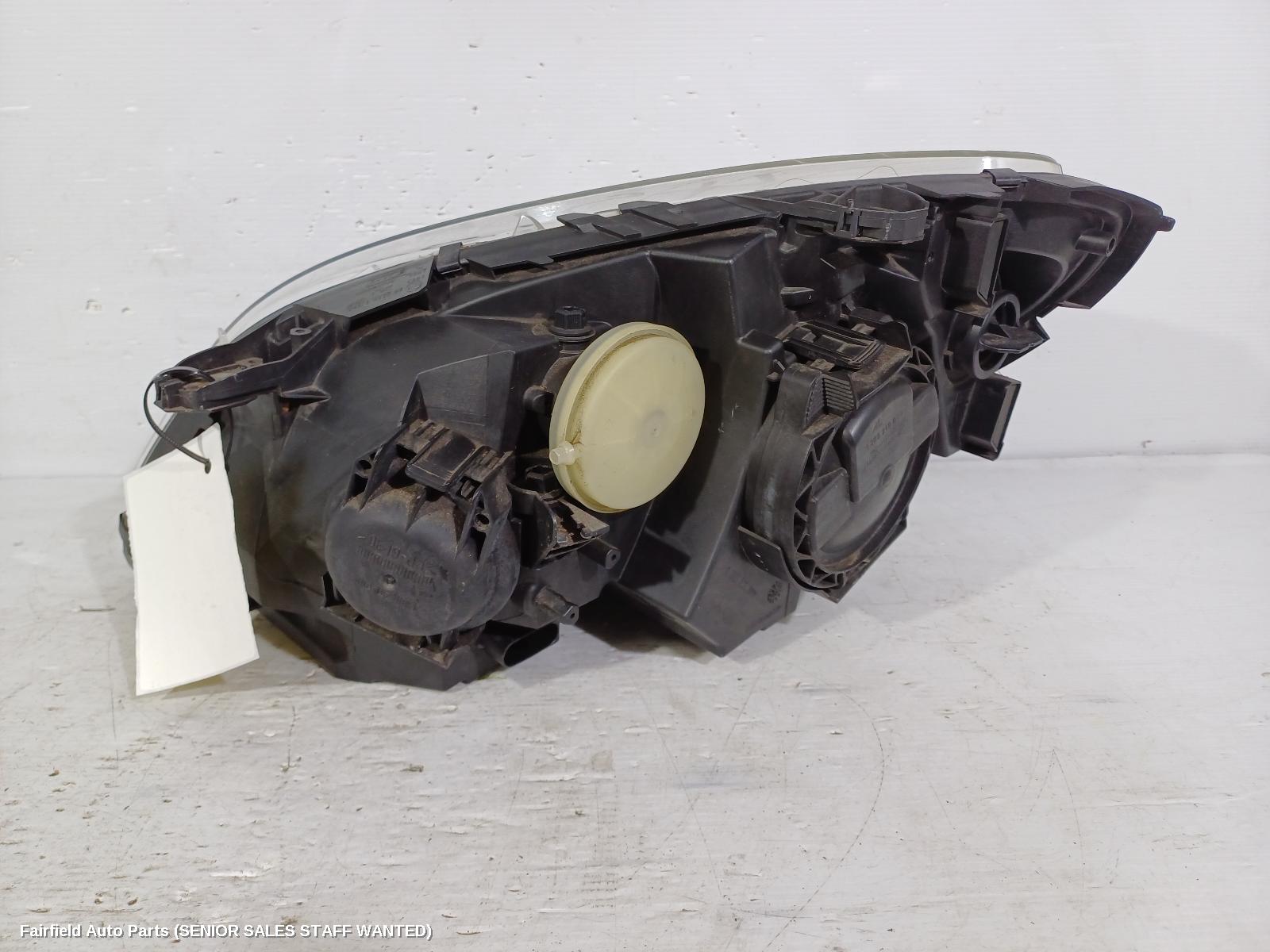 2010 Mercedes B Class Right Headlamp