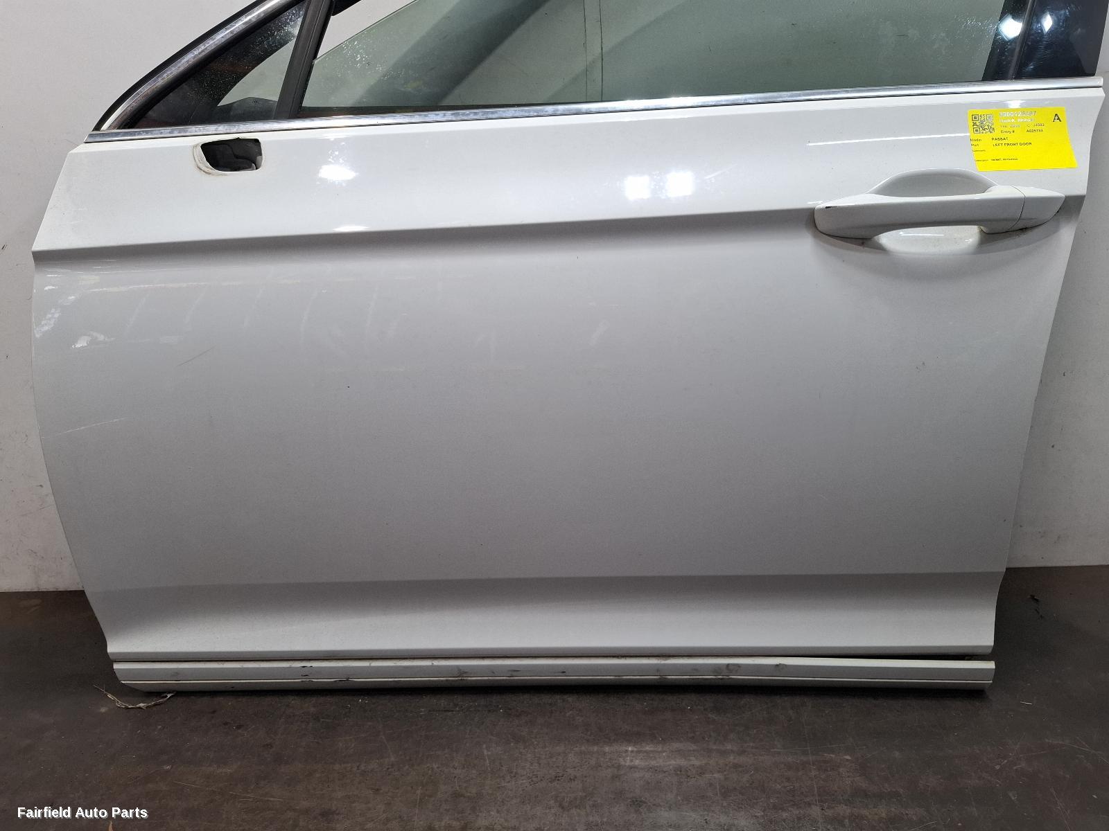 2015-2023 Volkswagen Passat Left Front Door