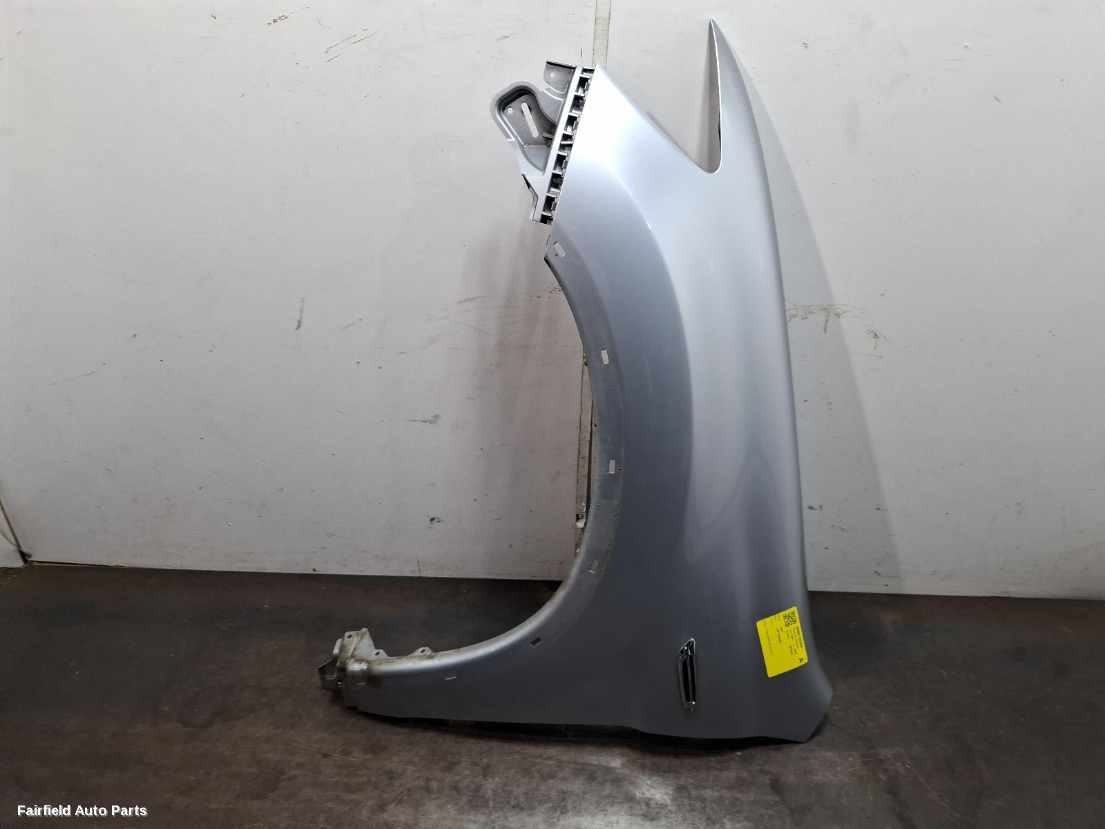 2015-2017 Mitsubishi Asx Left Guard