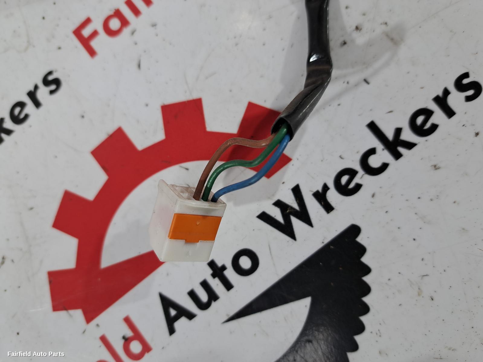 2002 Mazda Tribute Left Door Mirror