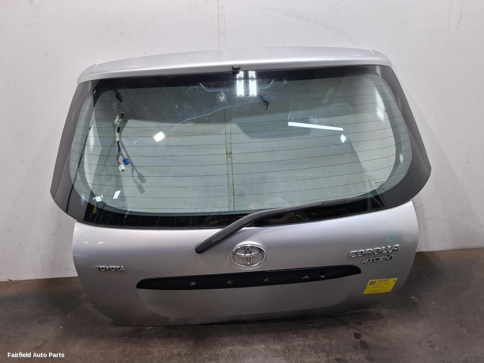 2003-2007 Toyota Corolla Bootlid Tailgate