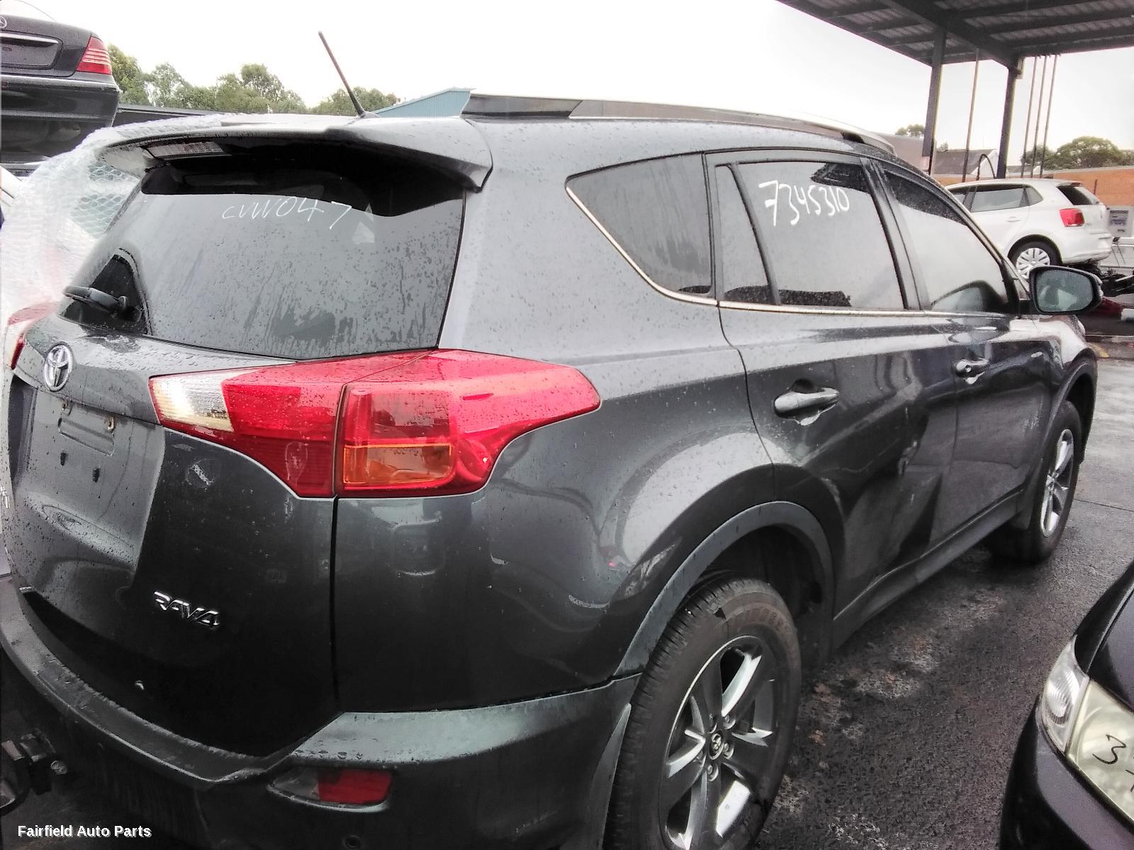 2015 Toyota Rav4 Door Hinge Runner