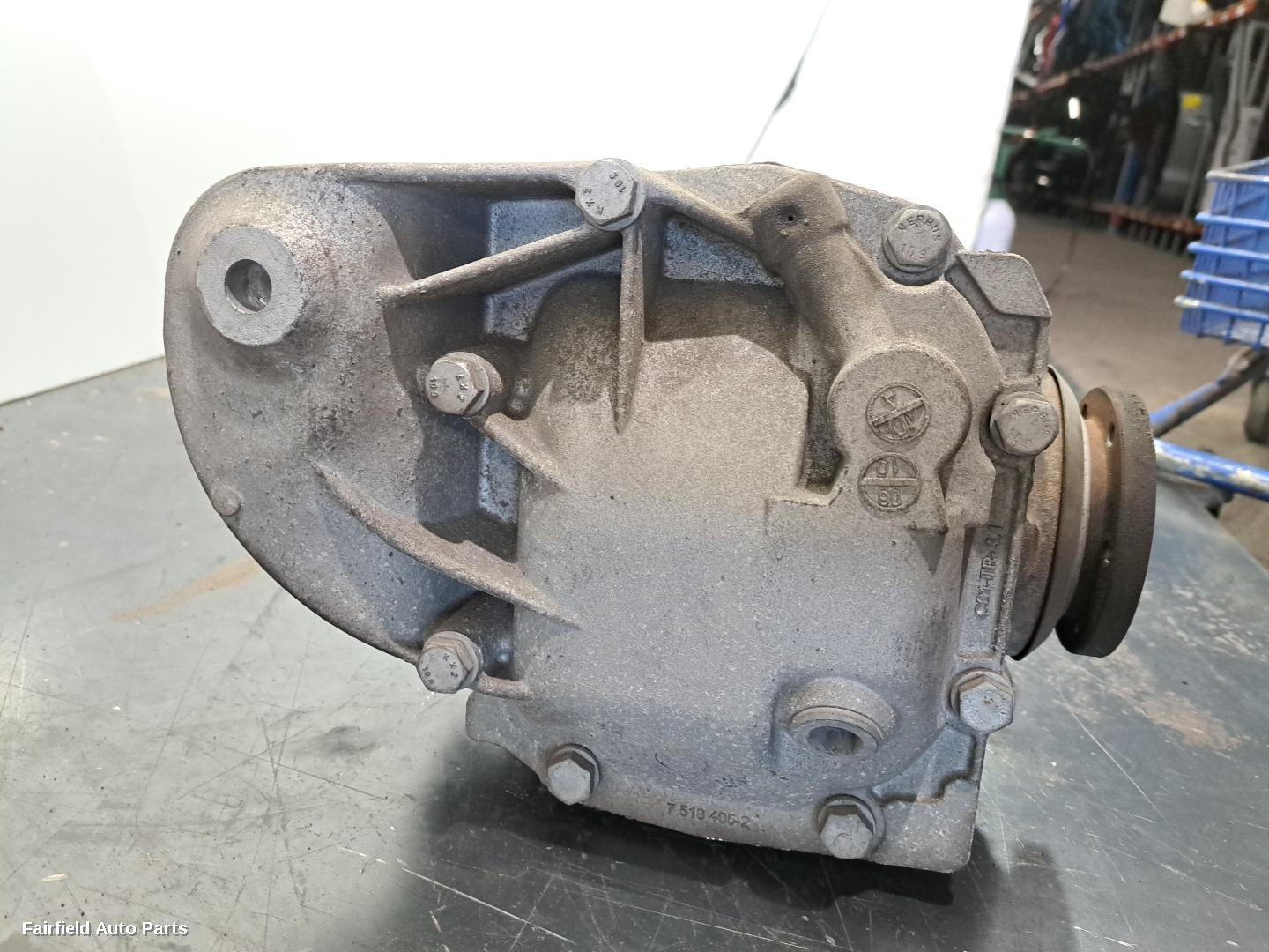 2006-2013 Bmw 3 Series Differential Centre