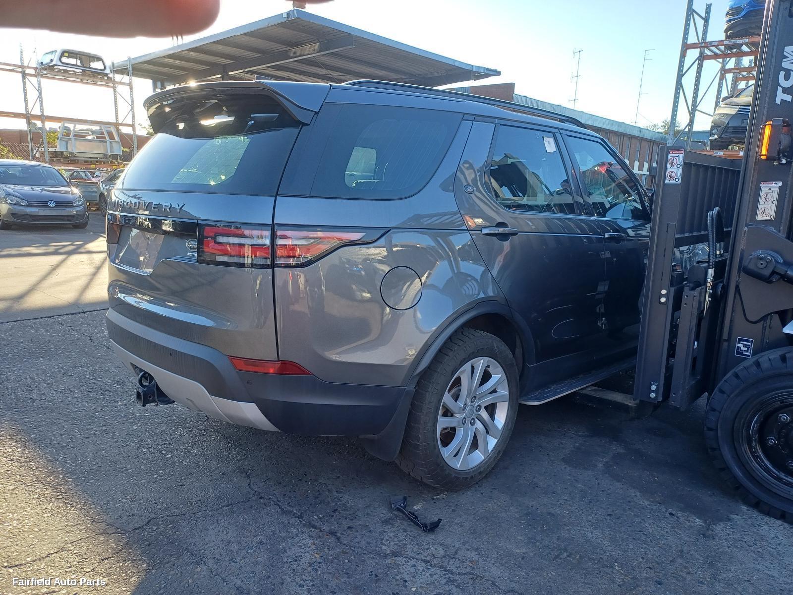 2017 Land Rover Discovery Bonnet