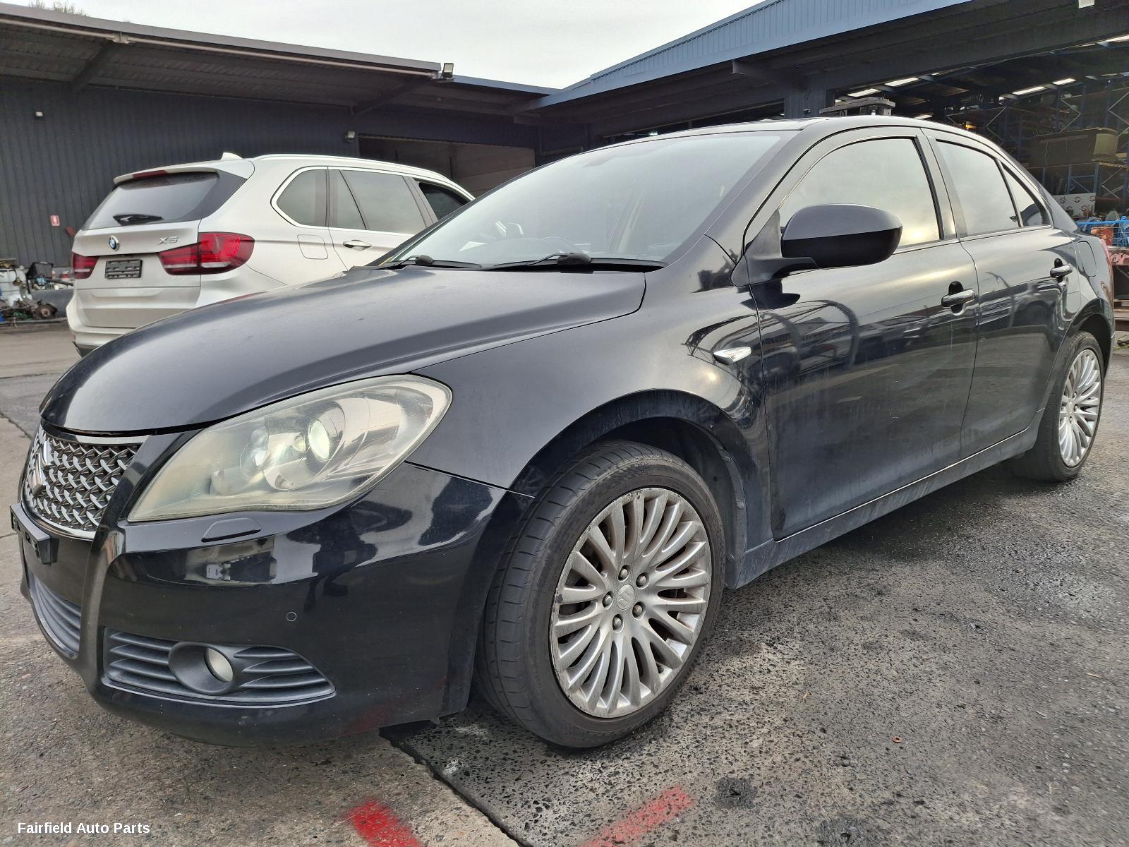 2013 Suzuki Kizashi Bonnet