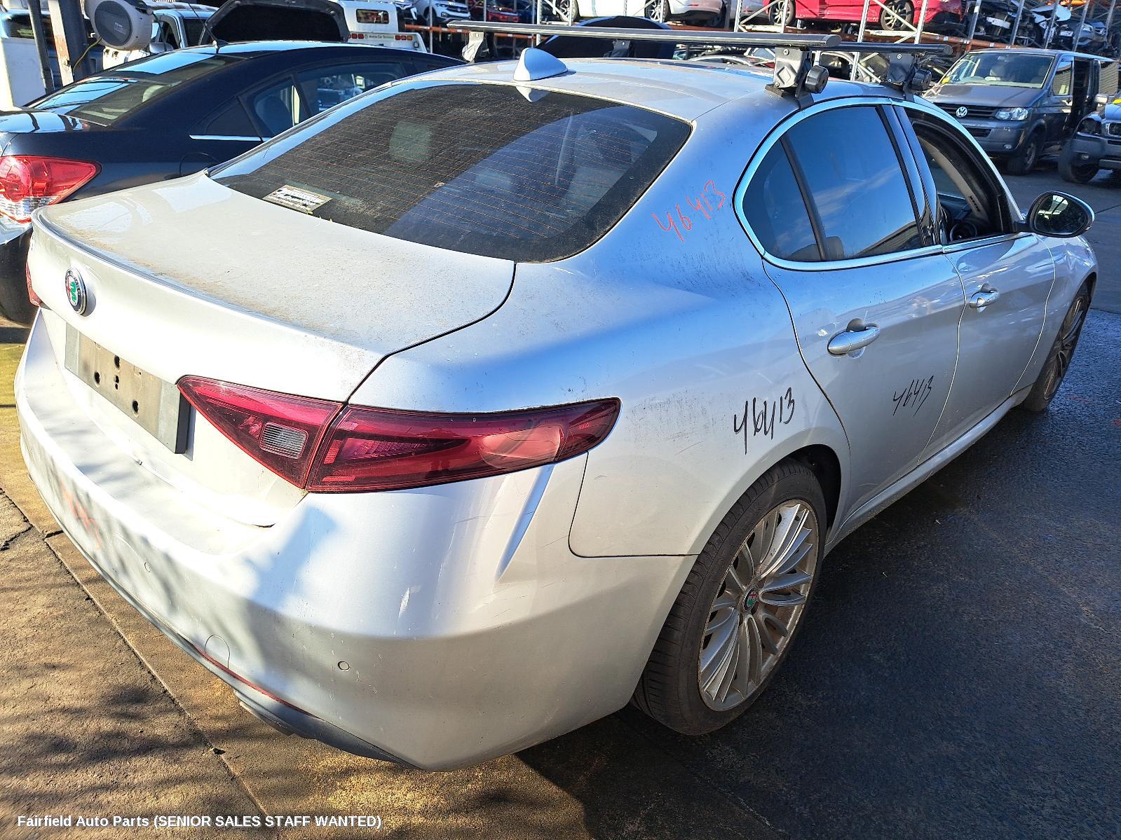 2017 Alfa Romeo Giulia Right Taillight