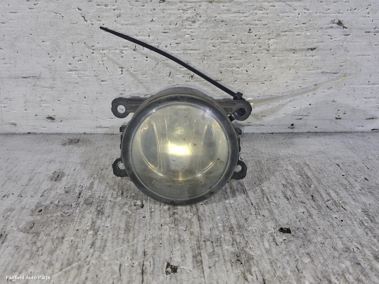 2010-2017 Suzuki Swift Right Indicator Fog Side