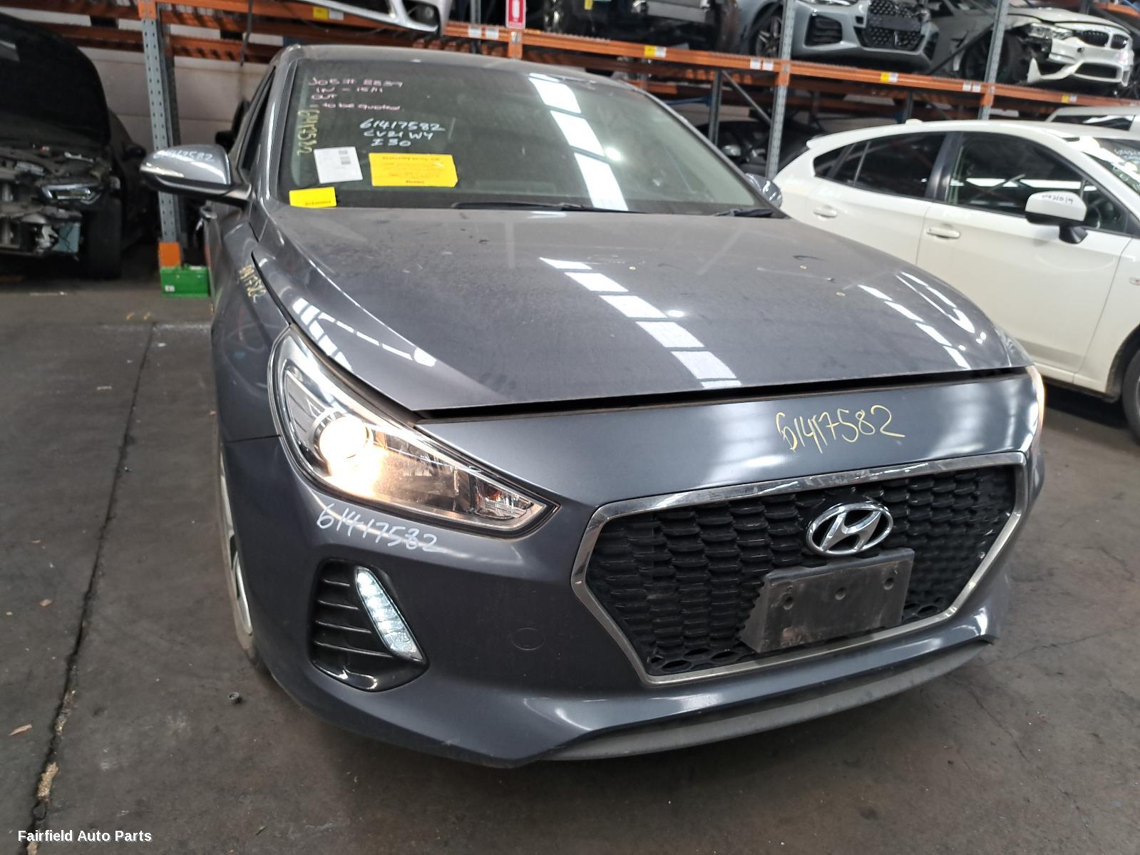 2017 Hyundai I30 Left Driveshaft