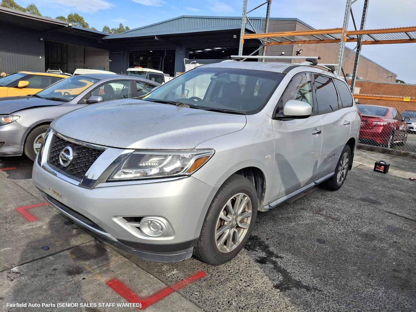2013-2016 Nissan Pathfinder Bonnet