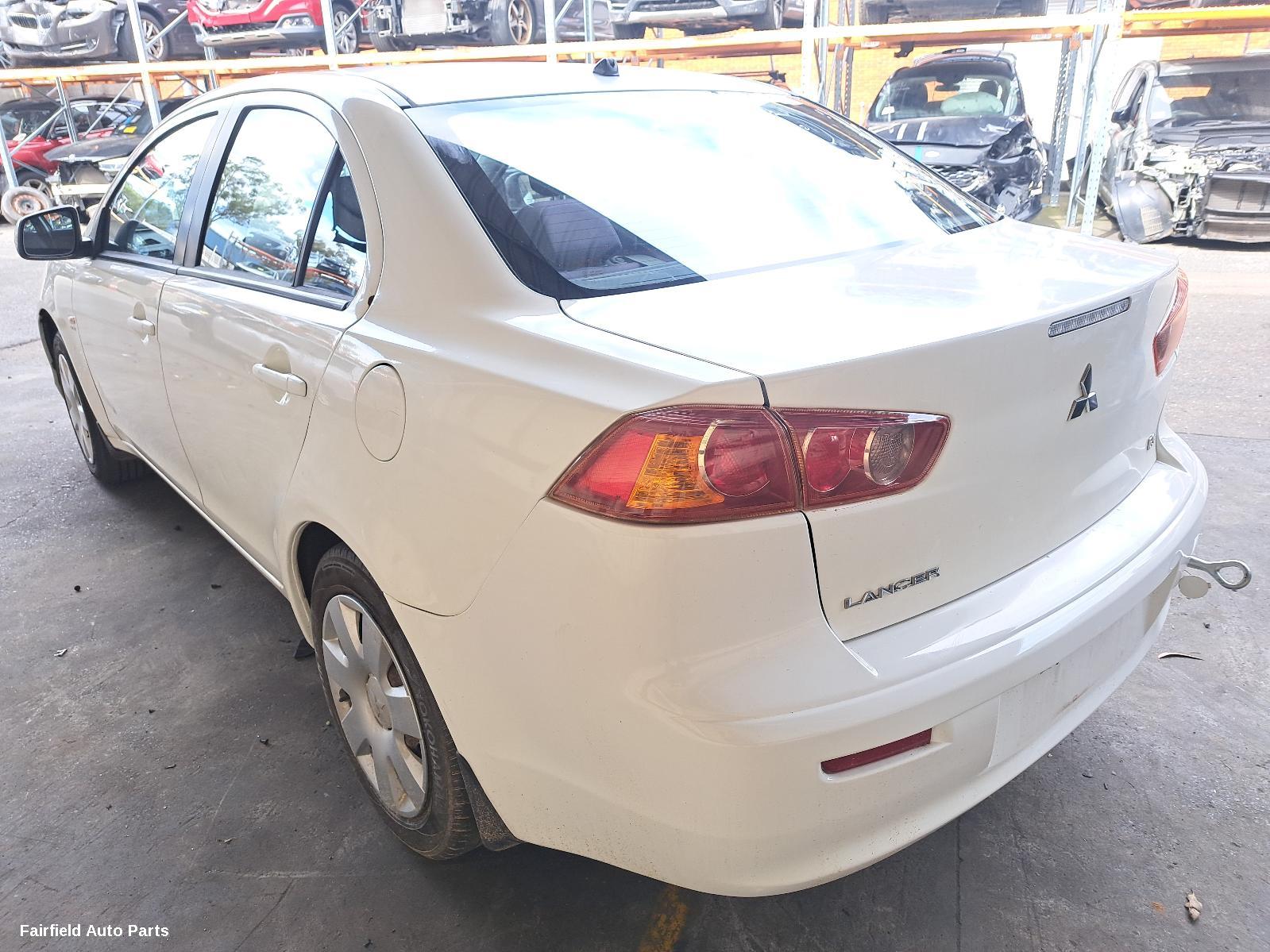 2008 Mitsubishi Lancer Left Taillight