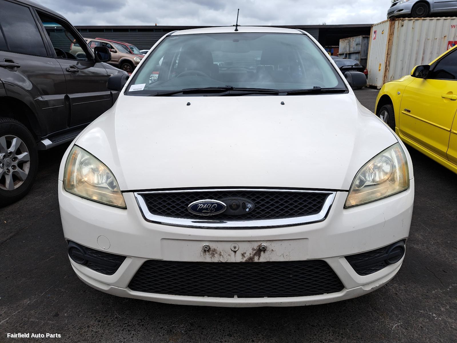 2009 Ford Focus Left Taillight