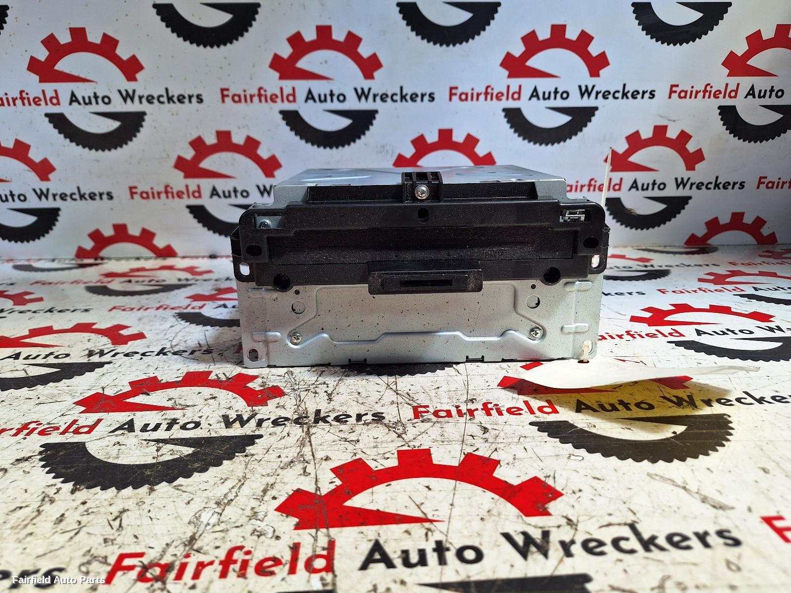 2013-2017 Fiat Freemont Radio Cd Dvd Sat Tv