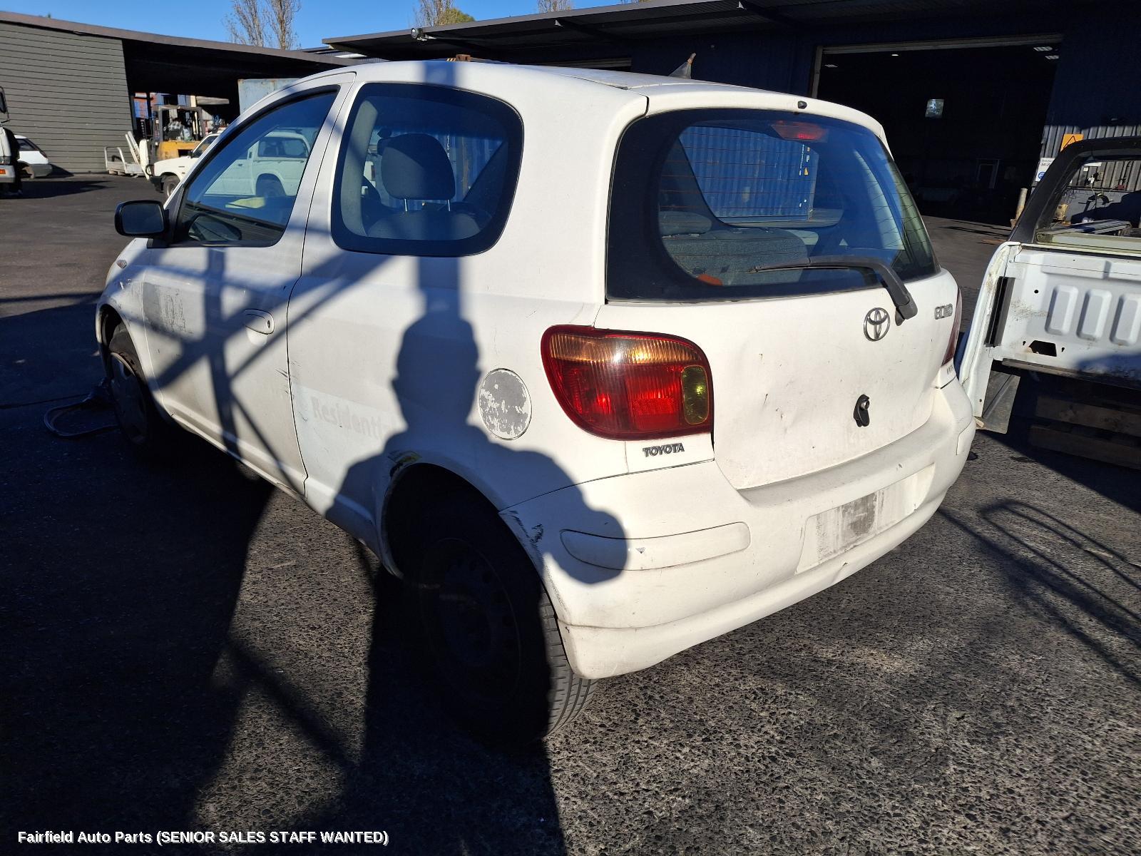 2005 Toyota Echo Fan