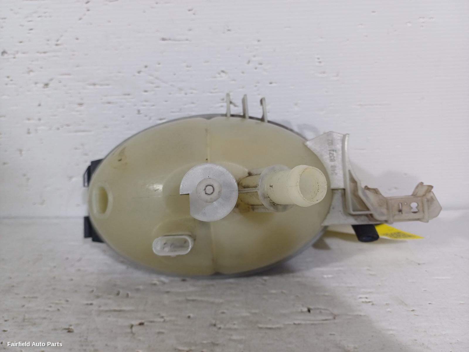 2014 Mercedes C Class Overflow Bottle