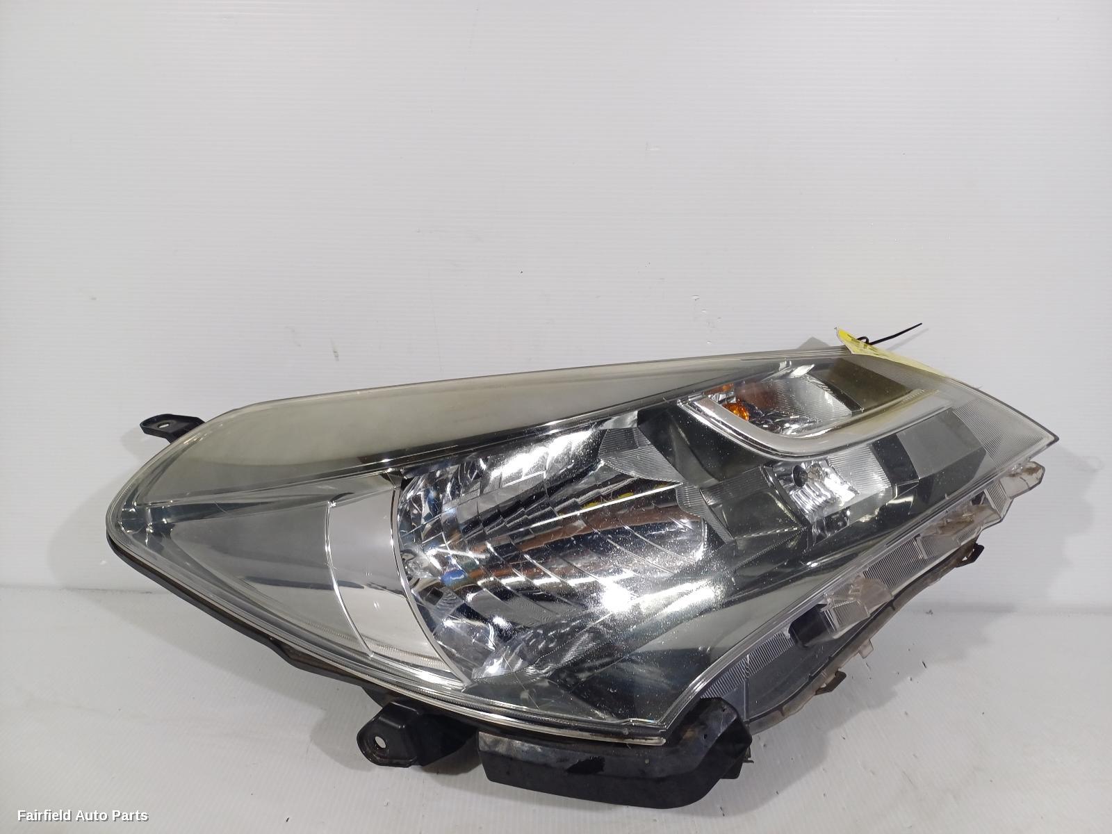 2014-2016 Toyota Yaris Right Headlamp