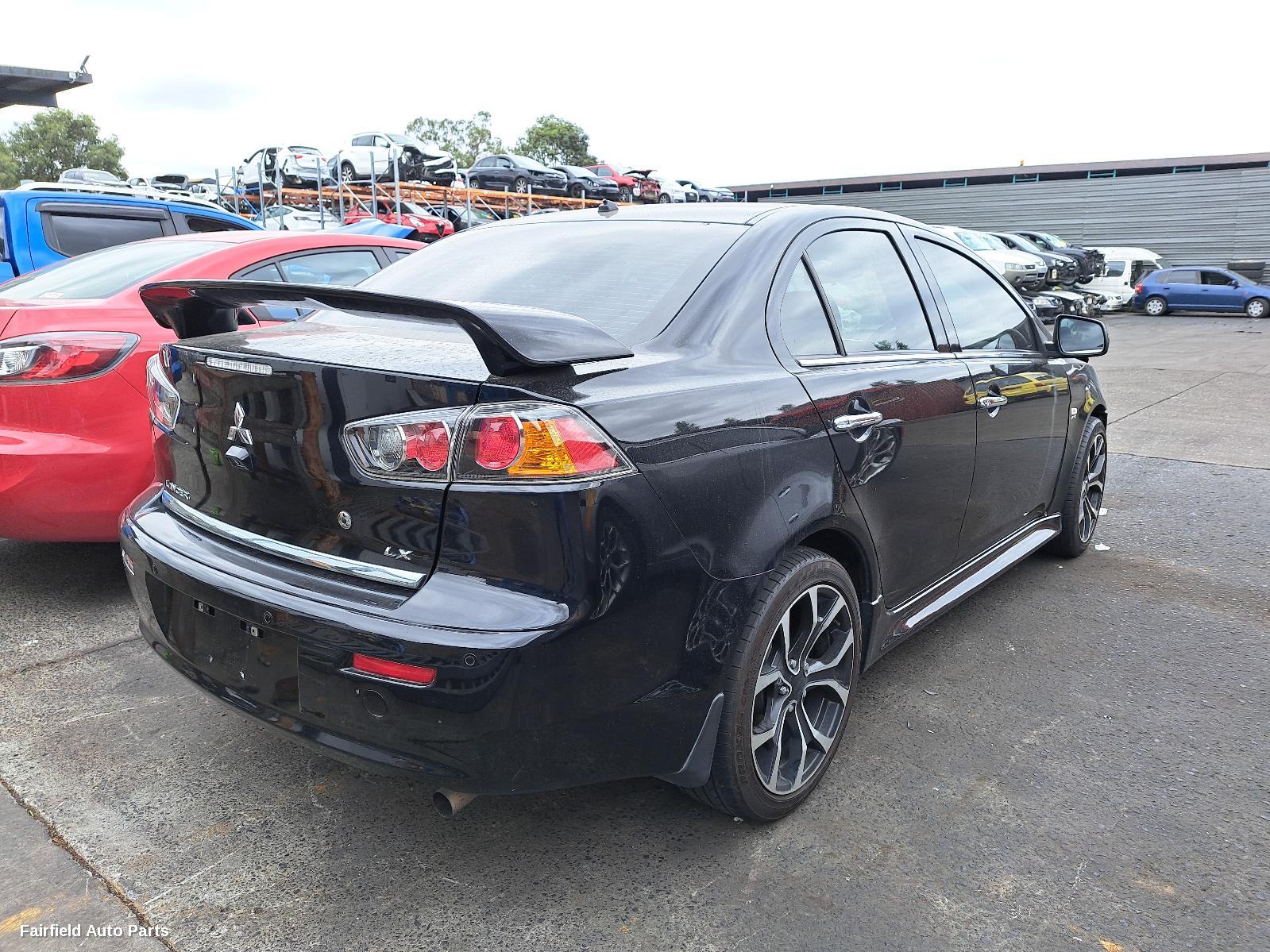 2012 Mitsubishi Lancer Left Taillight