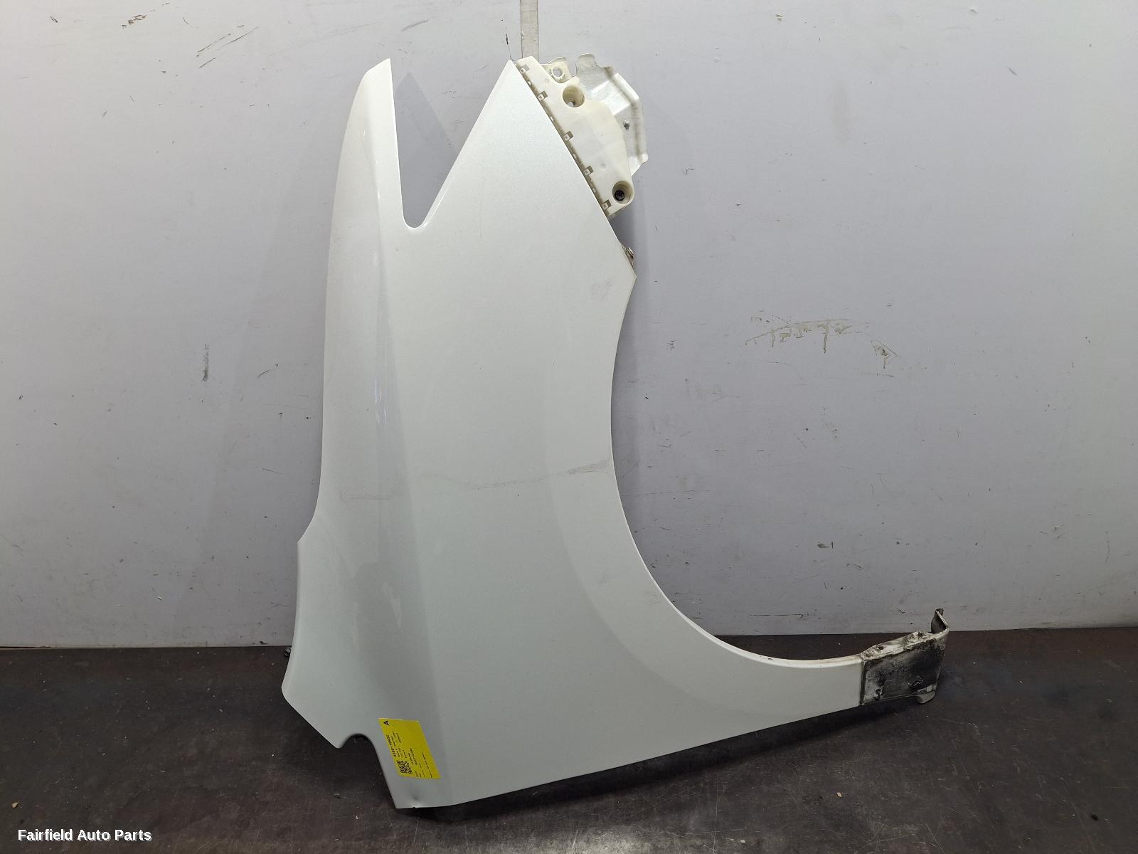 2010-2022 Nissan Elgrand Right Guard