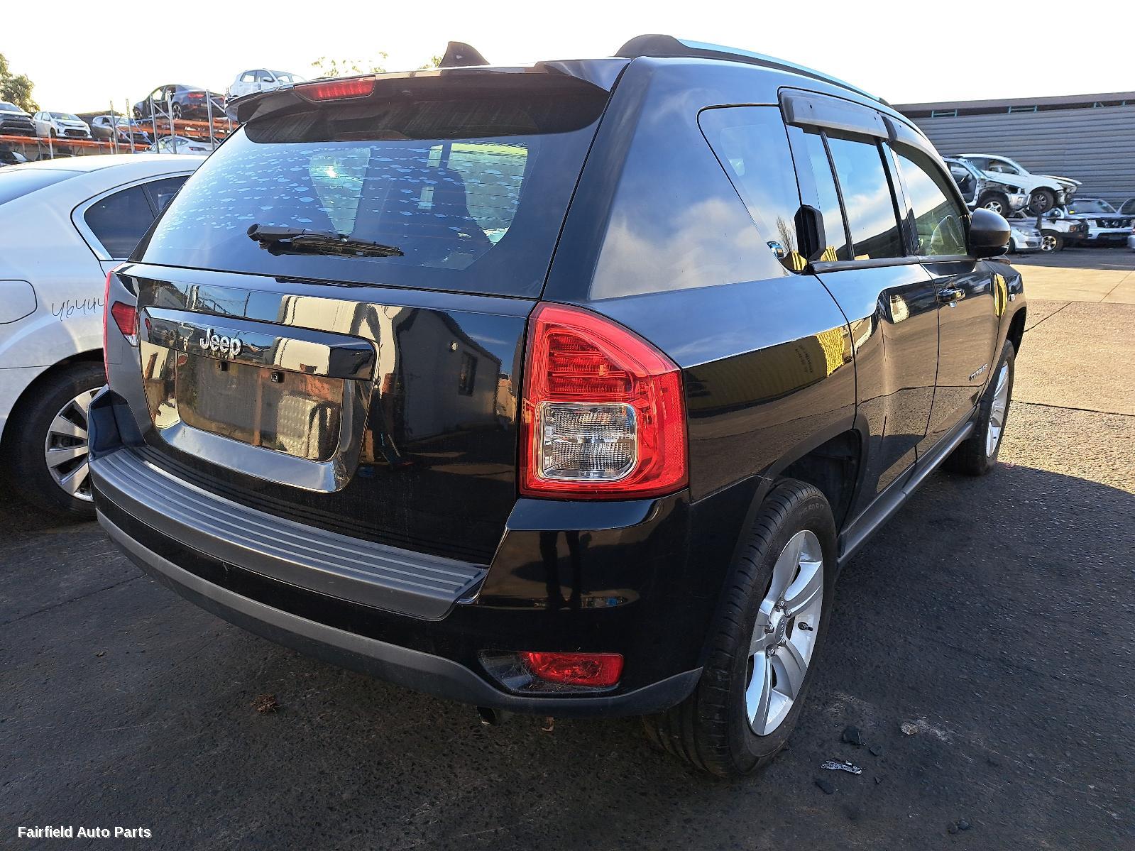 2012 Jeep Compass Fan
