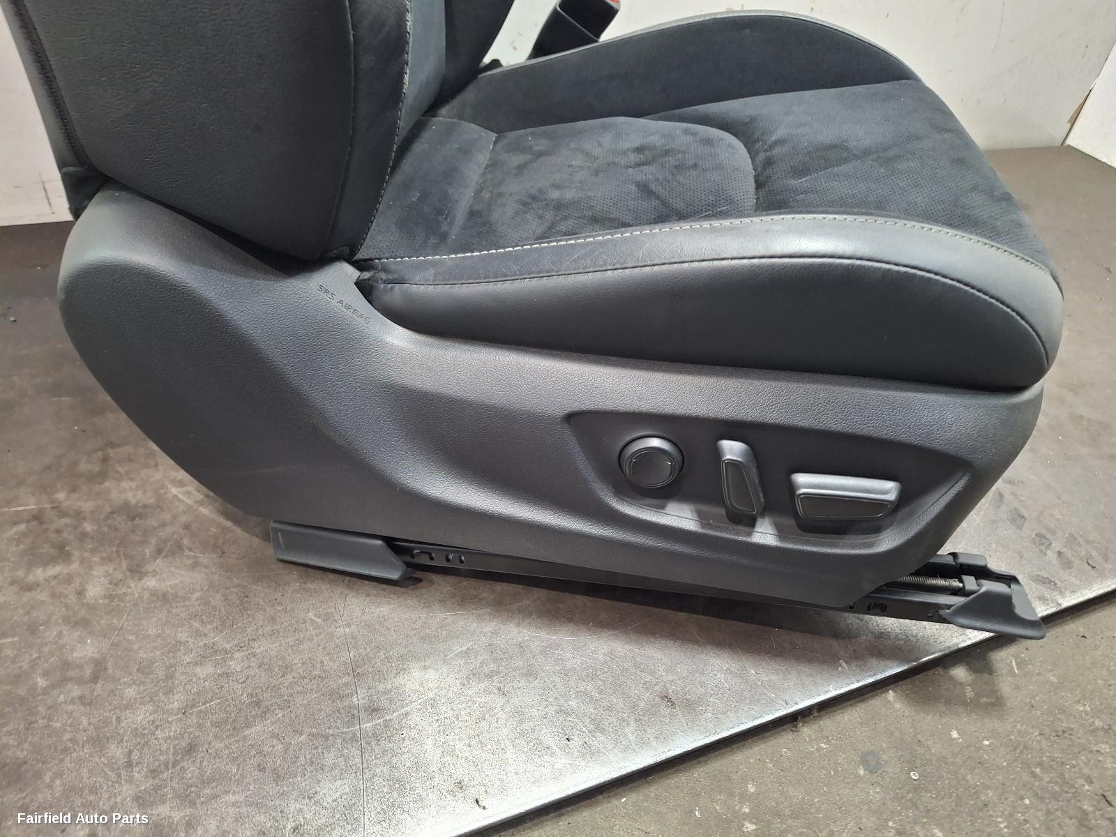 2018-2025 Toyota Corolla Front Seat