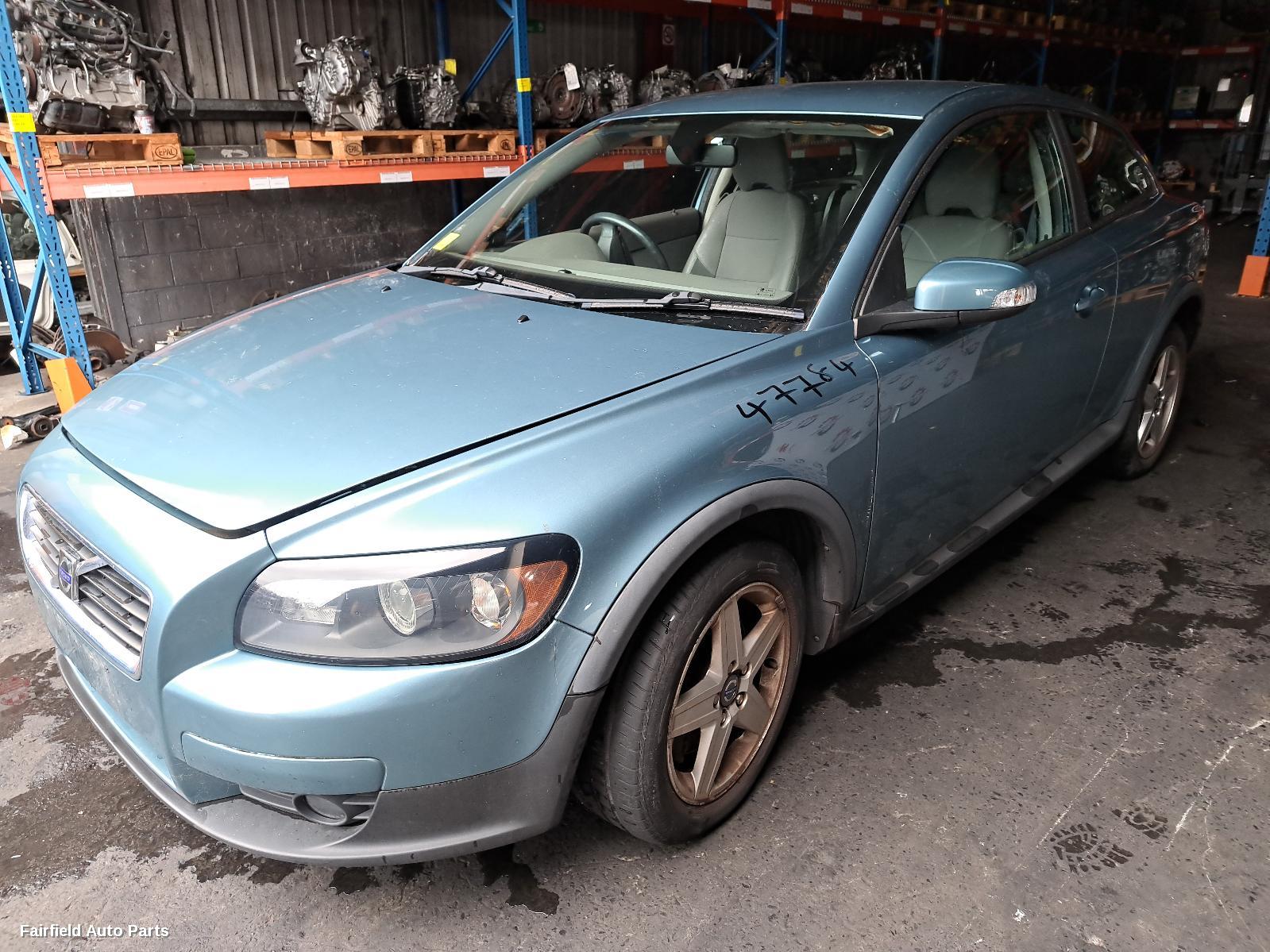 2007-2010 Volvo C30 Right Guard