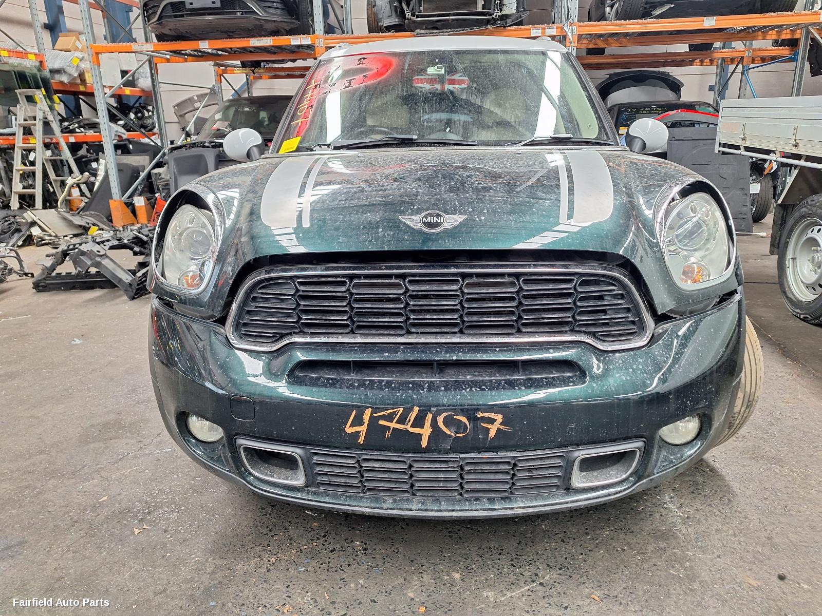 2011 Mini Cooper Right Front Hub Assembly