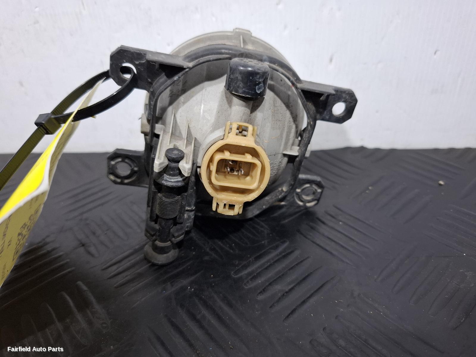 2011-2017 Subaru Xv Left Indicator Fog Side