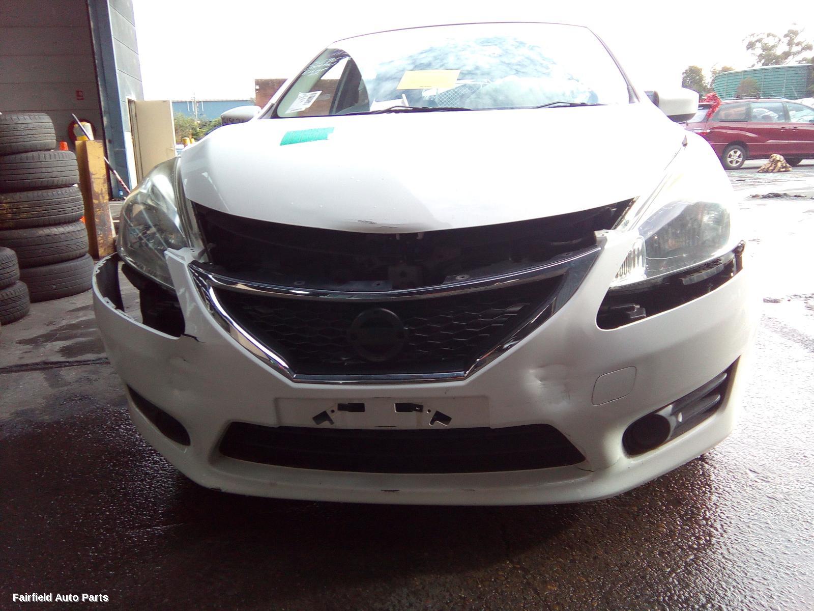 2015 Nissan Pulsar Mount