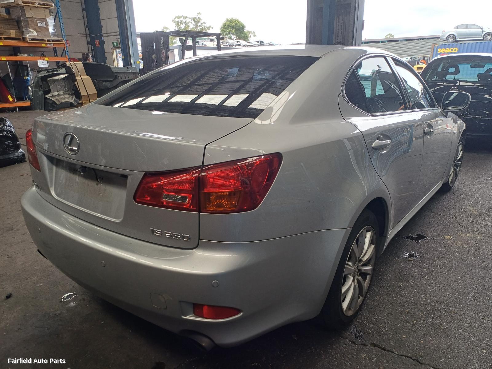 2005 Lexus Is250/is250c Bootlid Tailgate