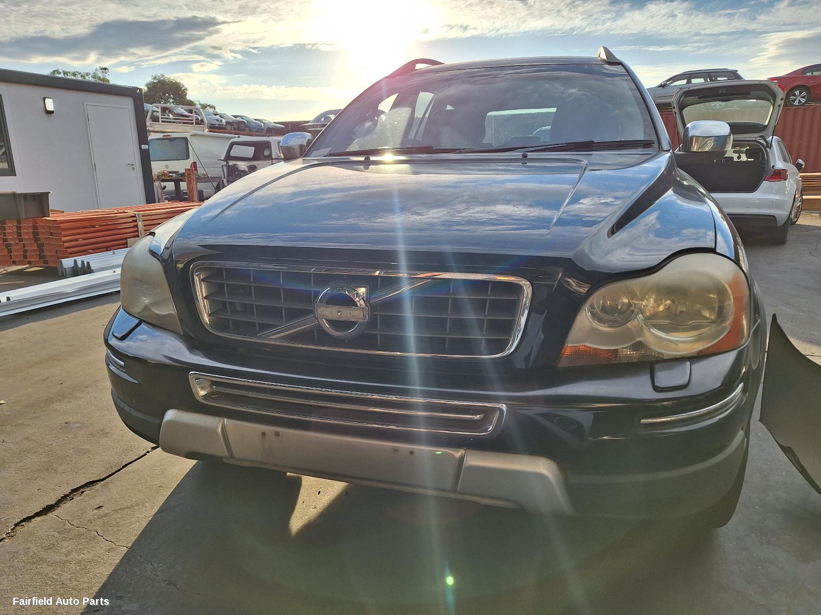 2010 Volvo Xc90 Left Taillight