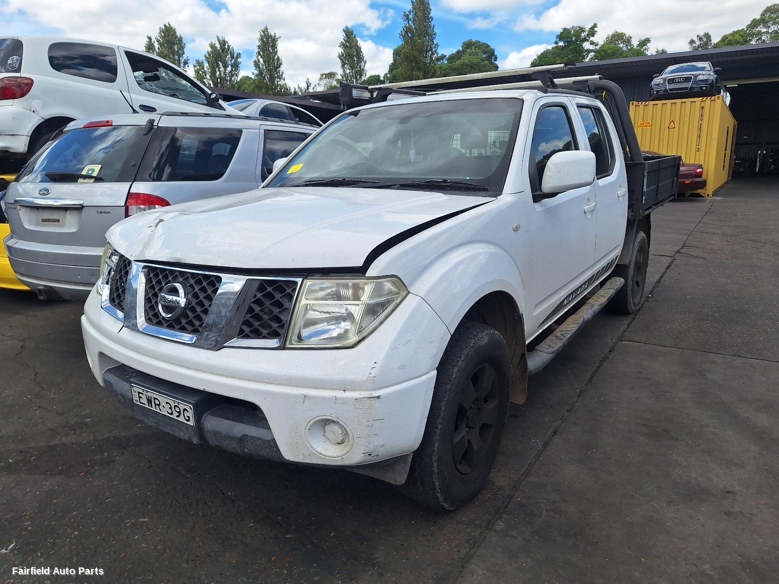 2011 Nissan Navara Left Headlamp