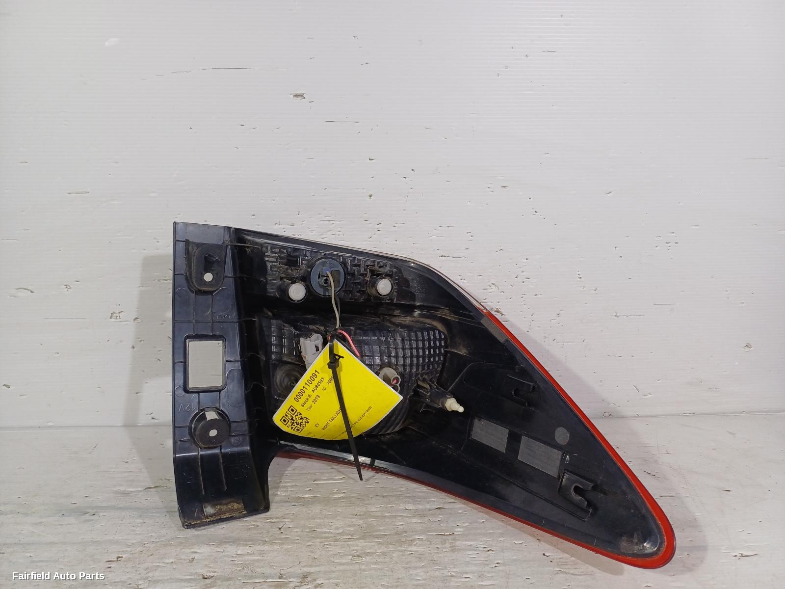 2017-2020 Subaru Xv Right Taillight