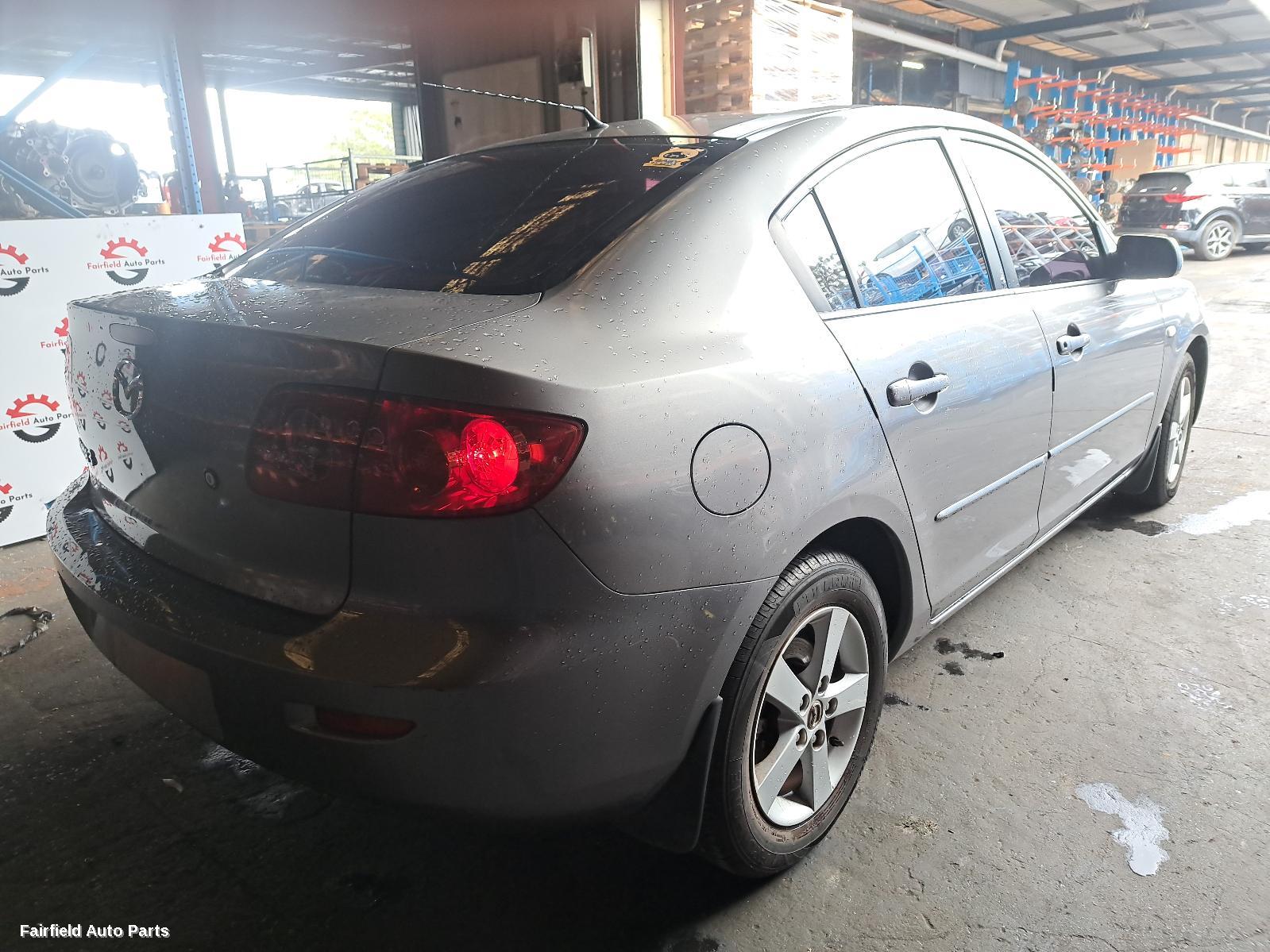 2006 Mazda 3 Right Taillight