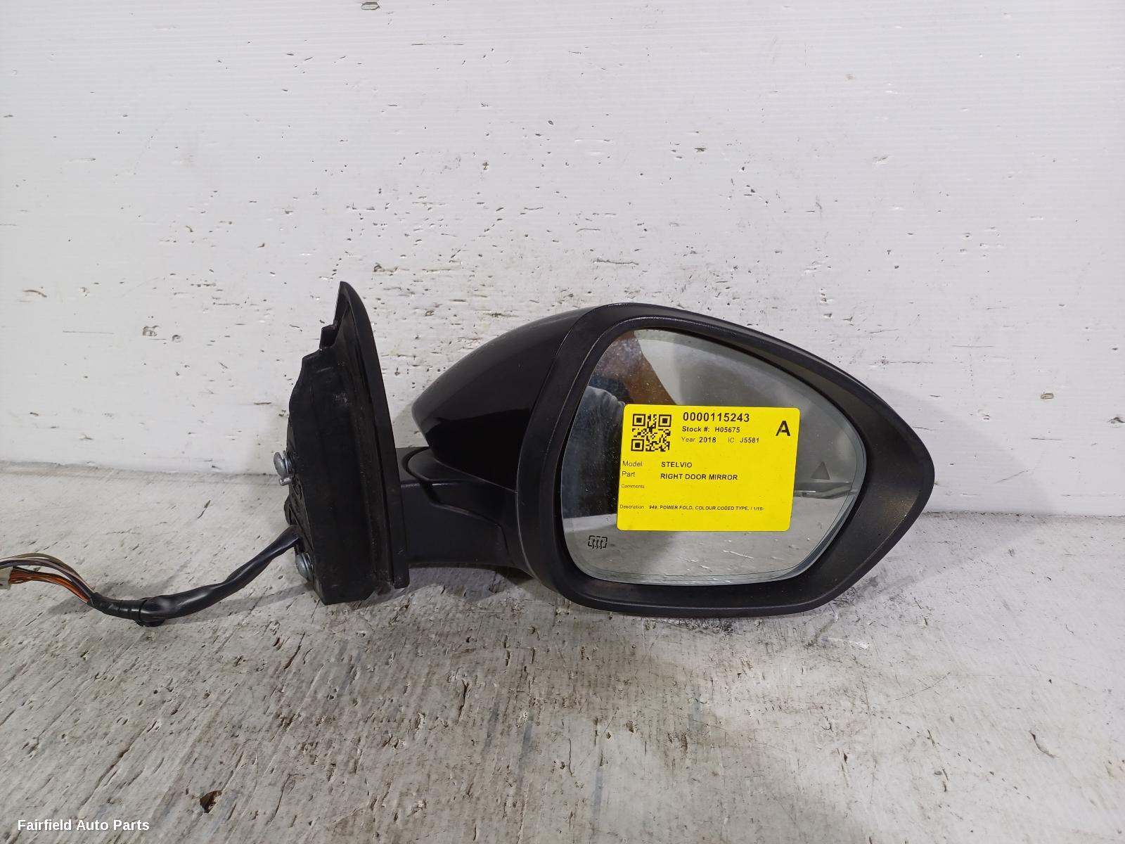 2018-2026 Alfa Romeo Stelvio Right Door Mirror