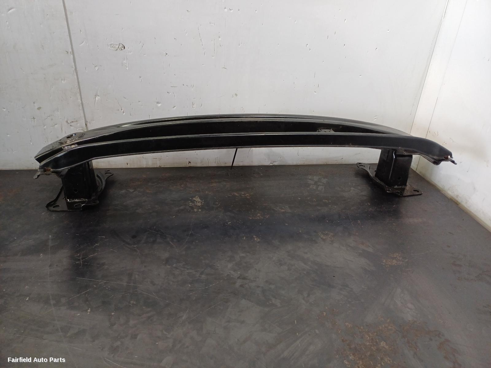 2010-2015 Volkswagen Caddy F Bar Reinforc Brack