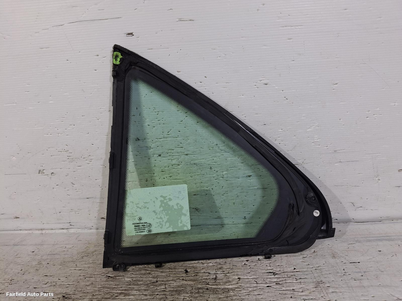 2007-2014 Mercedes C Class Right Rear 1 4 Door Glass