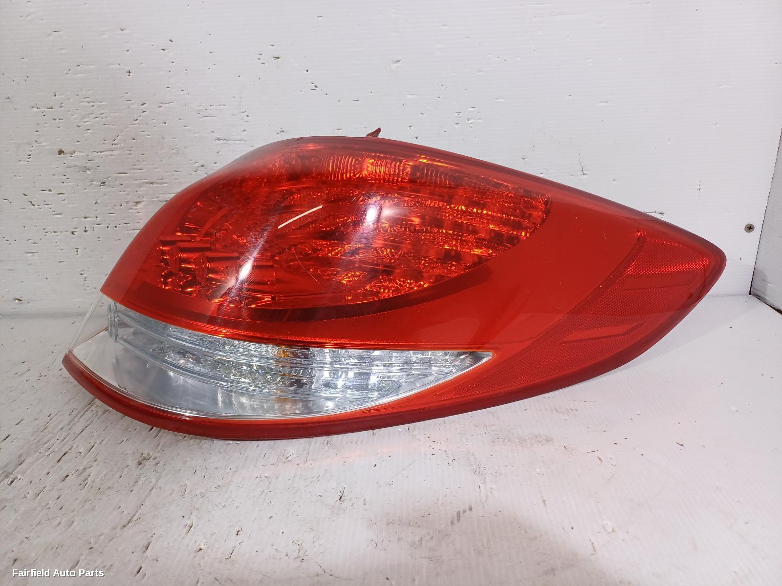 2011-2018 Hyundai Veloster Right Taillight