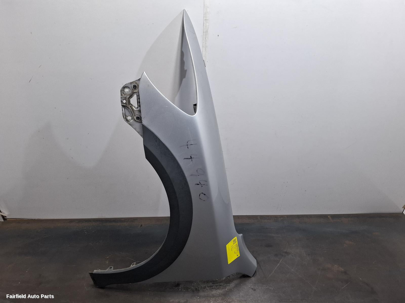 2009-2013 Skoda Octavia Left Guard