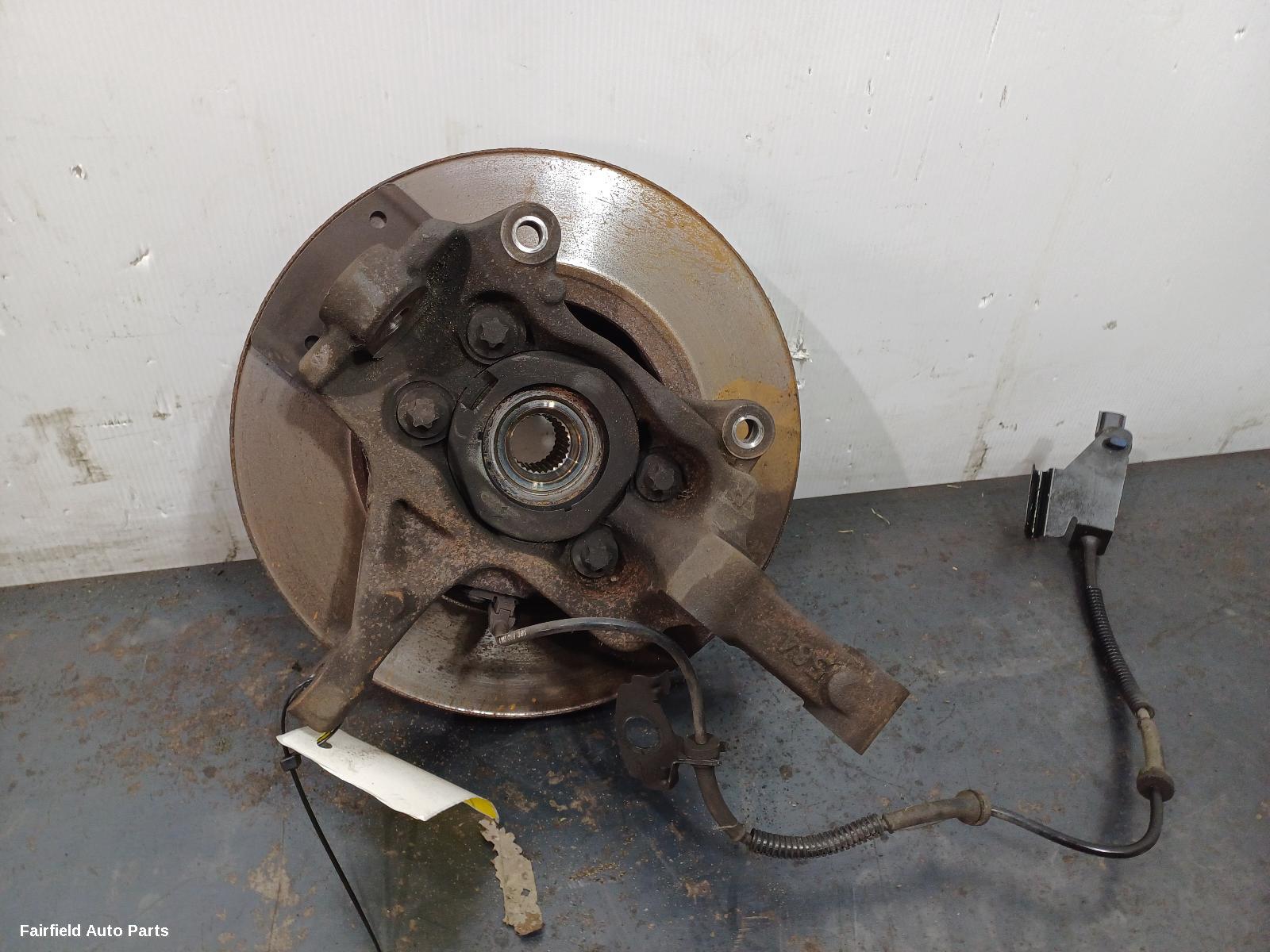 2015-2026 Renault Trafic Right Front Hub Assembly