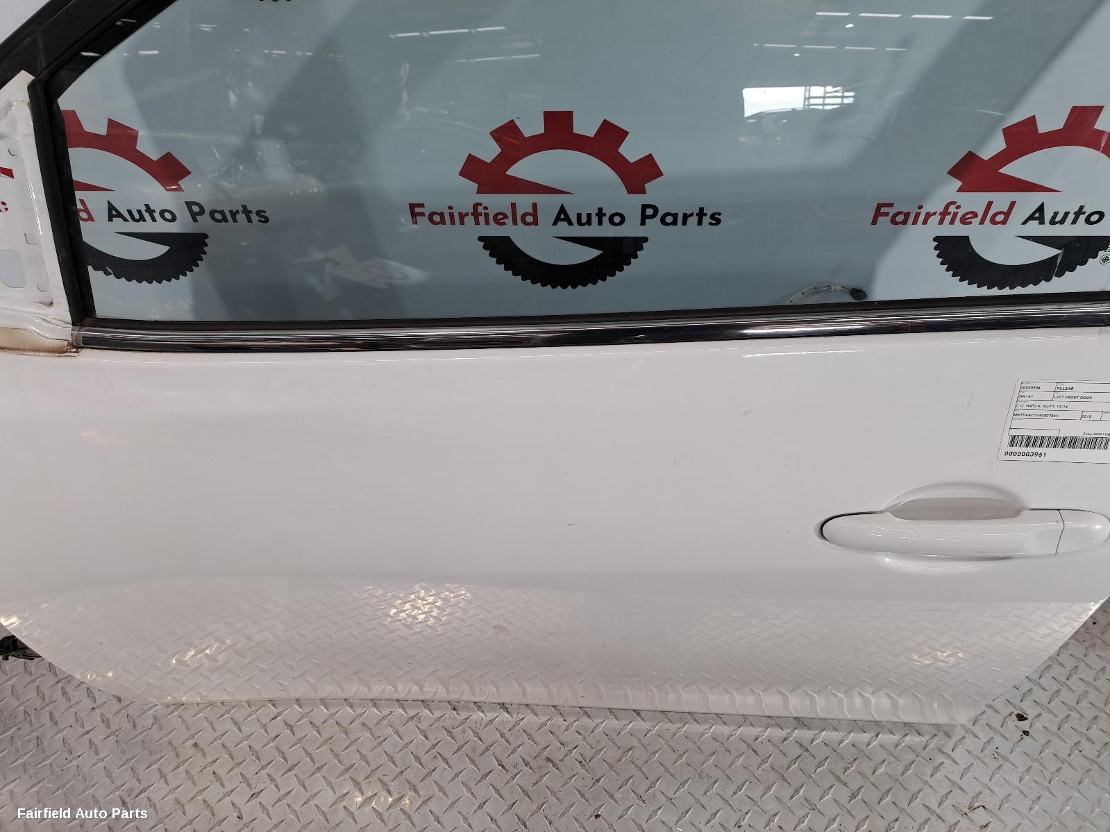 2013-2016 Nissan Pulsar Left Front Door